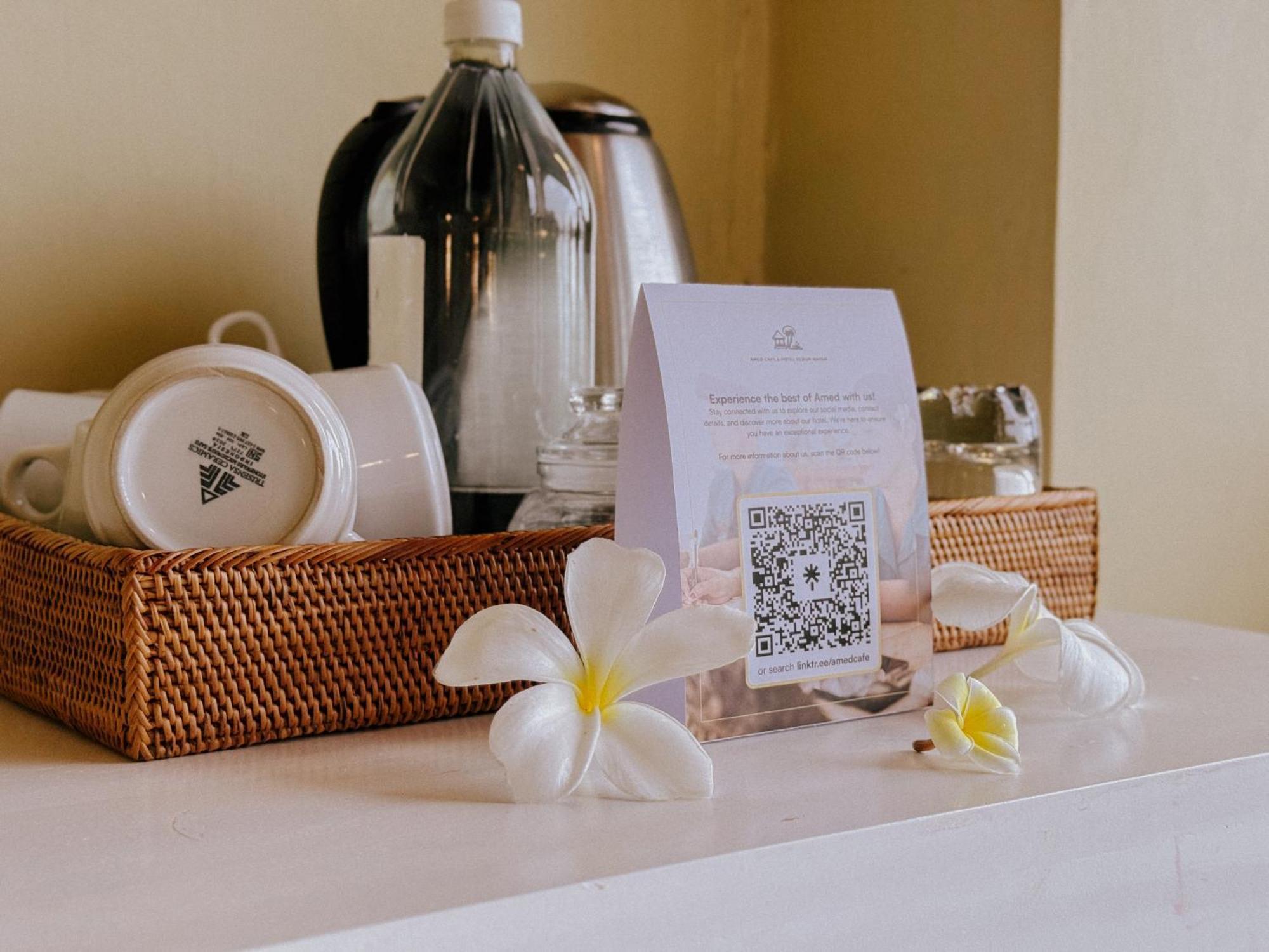 Amed Cafe & Hotel Kebun Wayan Eksteriør bilde