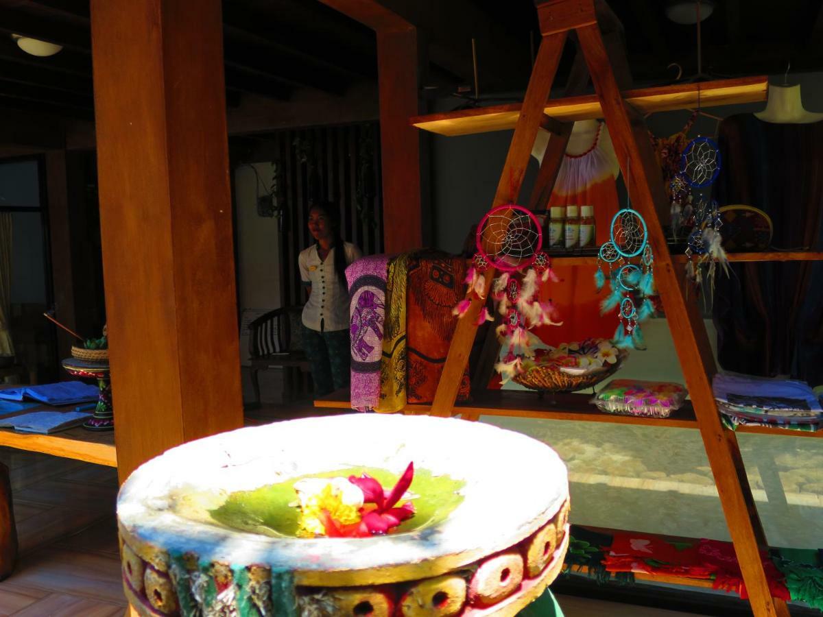 Amed Cafe & Hotel Kebun Wayan Eksteriør bilde